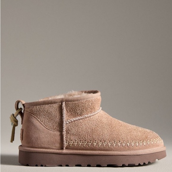 UGG Classic Ultra Mini Biarritz NIB - Picture 3 of 8